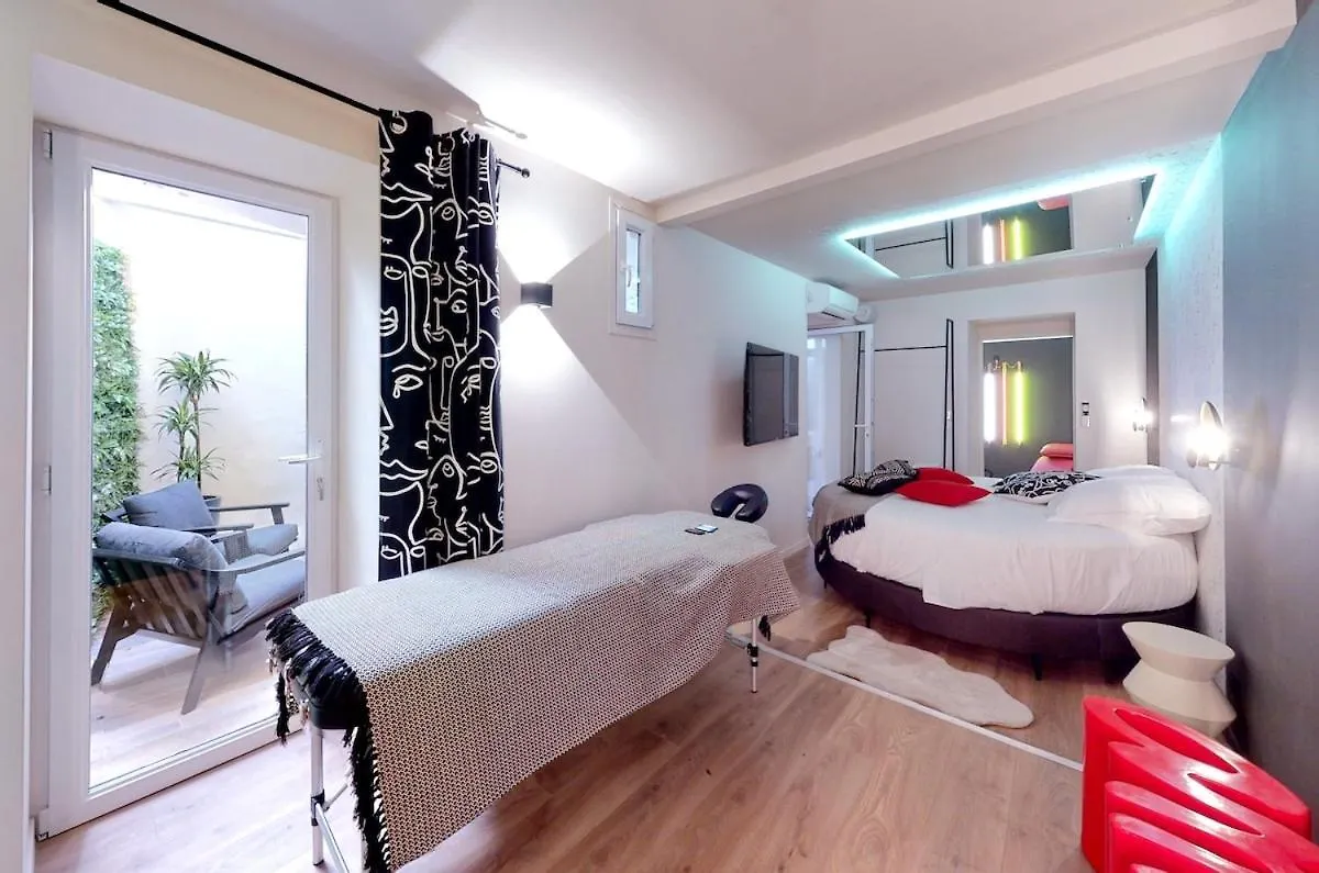 Love Room Marseille - Orion